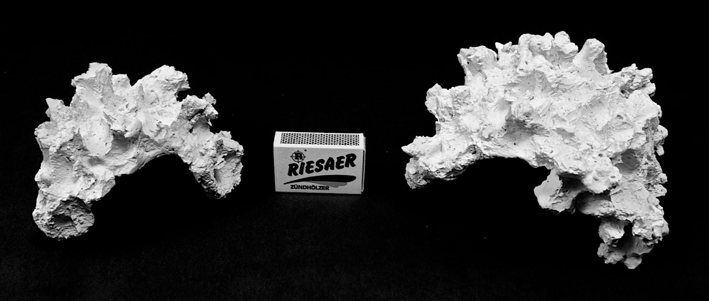 Kleine Felshöhle / small rock hole