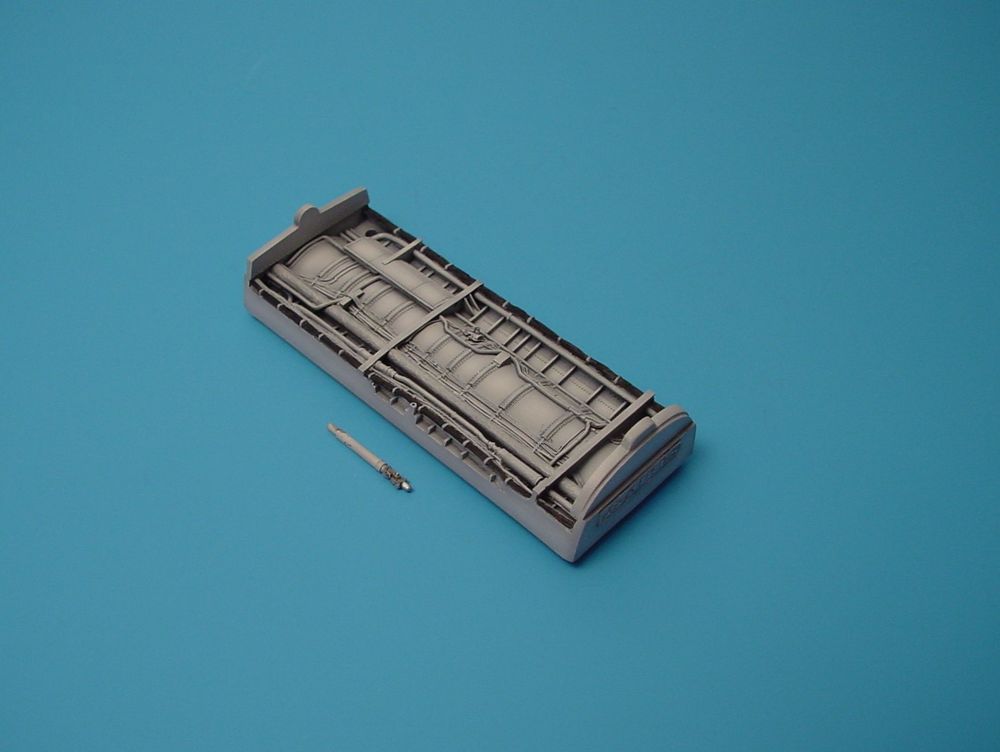 F-8 Engine Luftschacht bei angehobenem Flügel