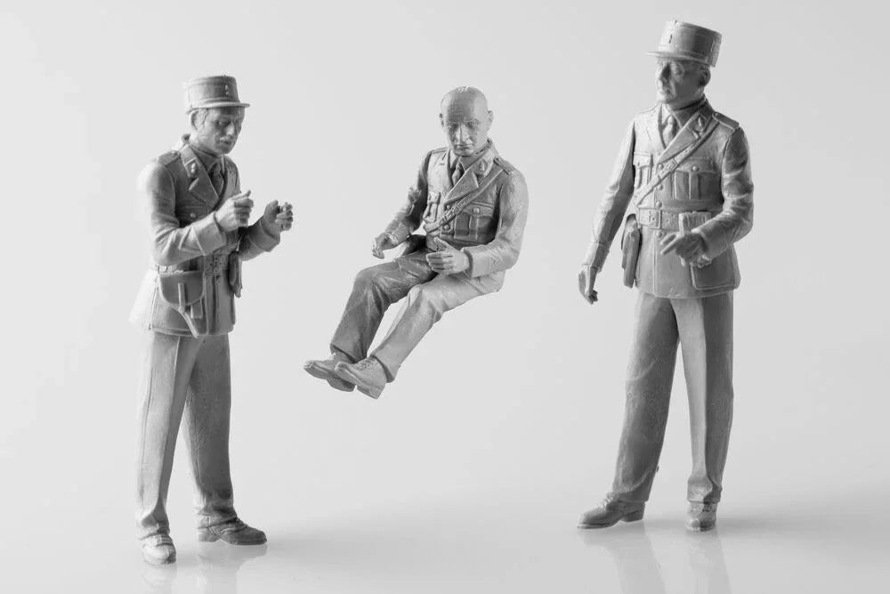 French Gendarmerie Officers - PremiumHobby