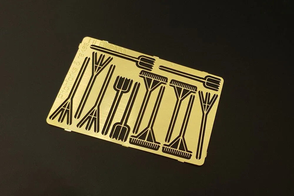 Pitchforks and rakes - PremiumHobby