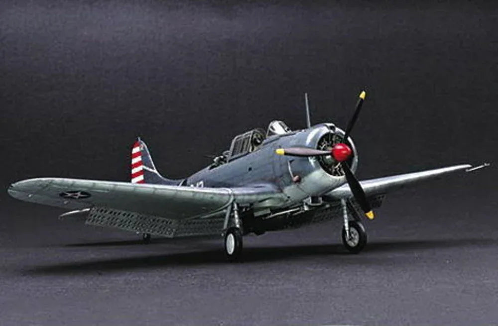 SBD-3/4/A-24A Dauntless US Navy - PremiumHobby