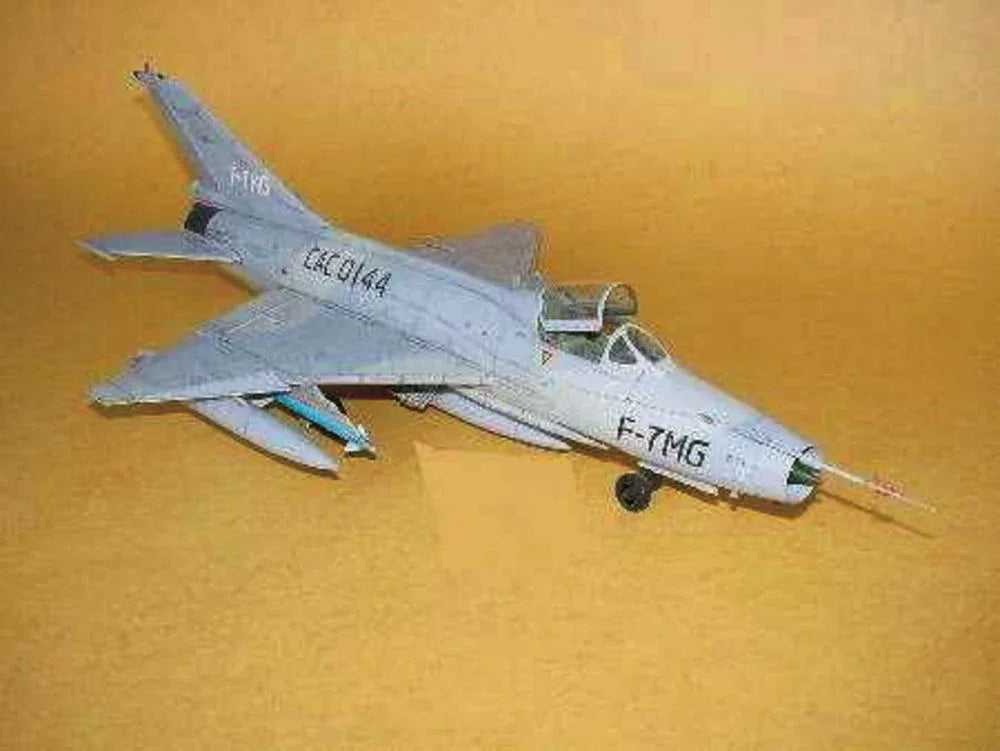 Chengdu F-7 MG - PremiumHobby
