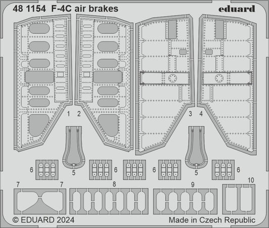 F-4C   HOBBY 2000 / ACADEMY