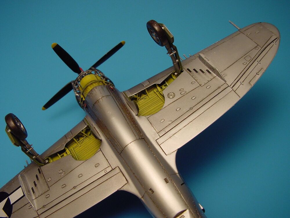 P-47 Thunderbolt wheel bays for ACADEMY