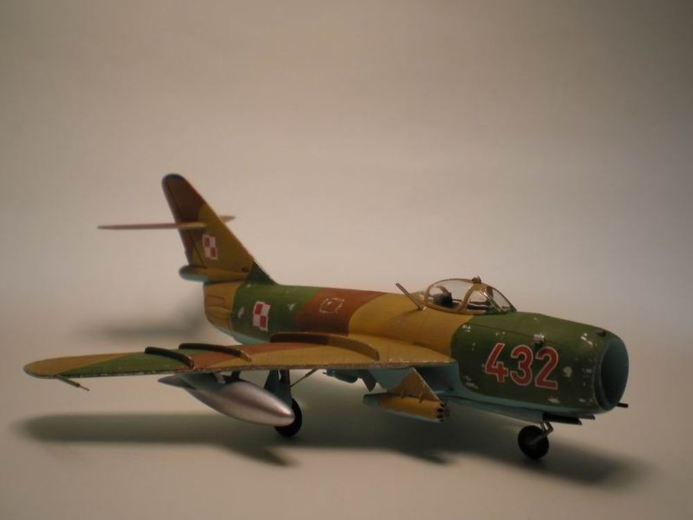 MiG-17 PF Radar Fresco